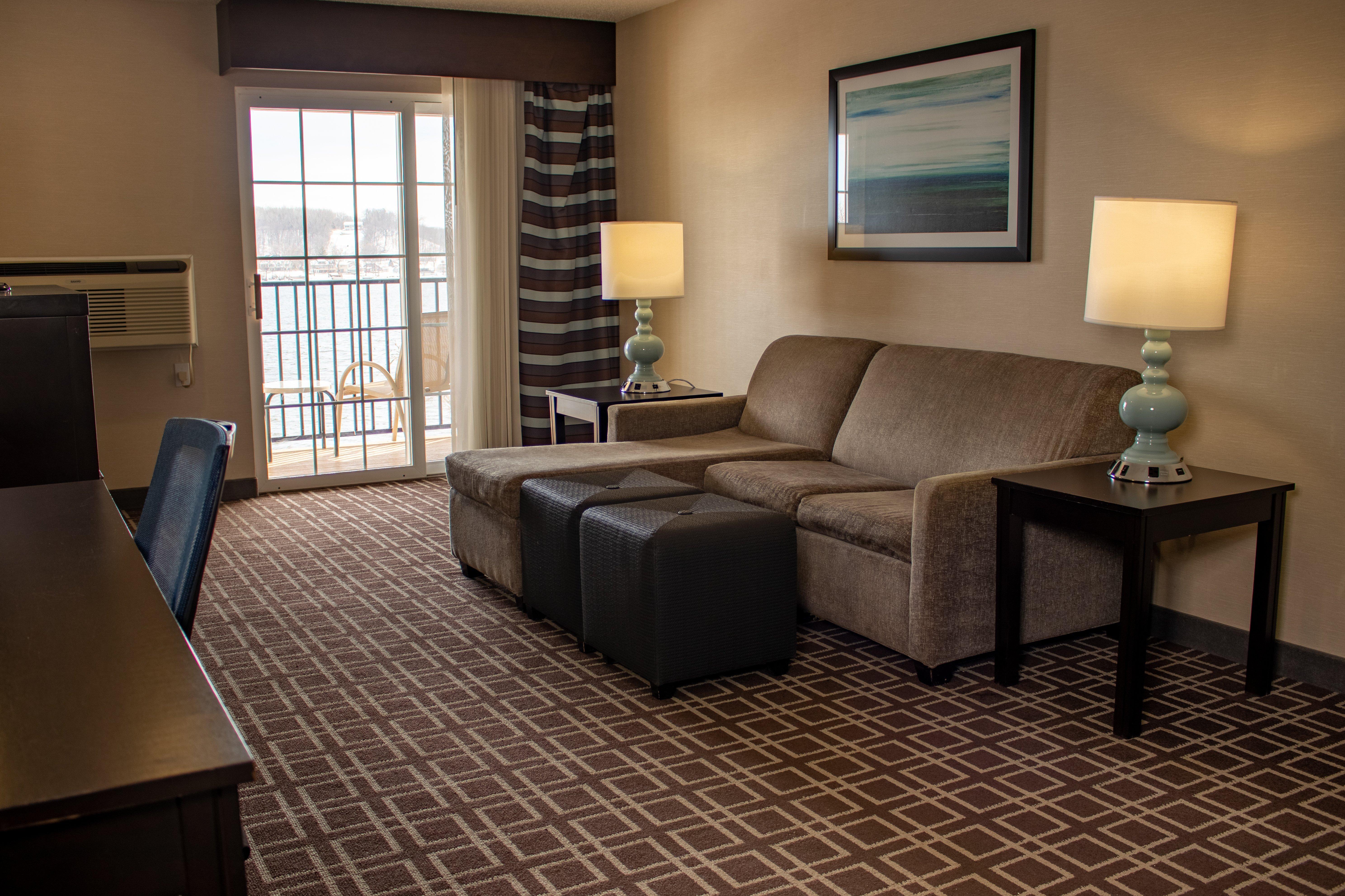 Holiday Inn Express Le Claire Riverfront-Davenport By Ihg Esterno foto